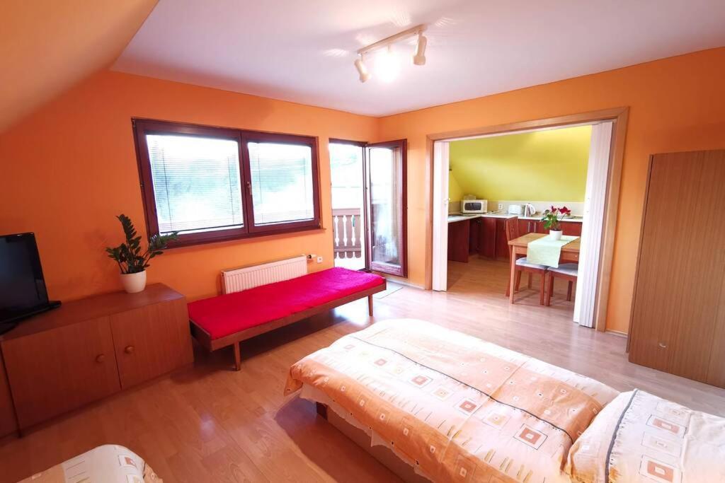 Apartman Adrianka Turčianske Teplice Екстериор снимка